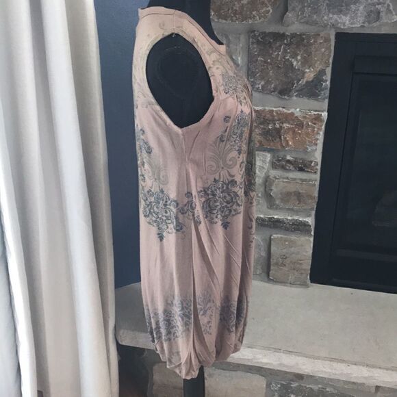 Daniel Benjamin, Woman's Tank Dress/Tunic, Small. Made in thr USA. Multi-color. - Picture 4 of 8